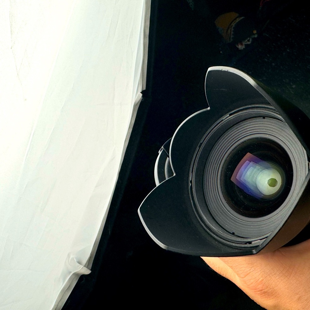 ROKINON 24MM CINEMA LENS (MINT CONDITION)